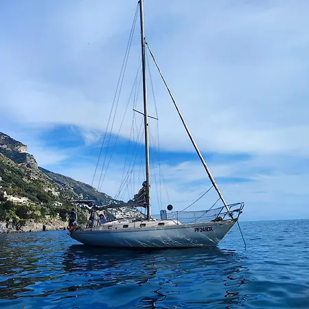 Nanook Sailboat Bacoli